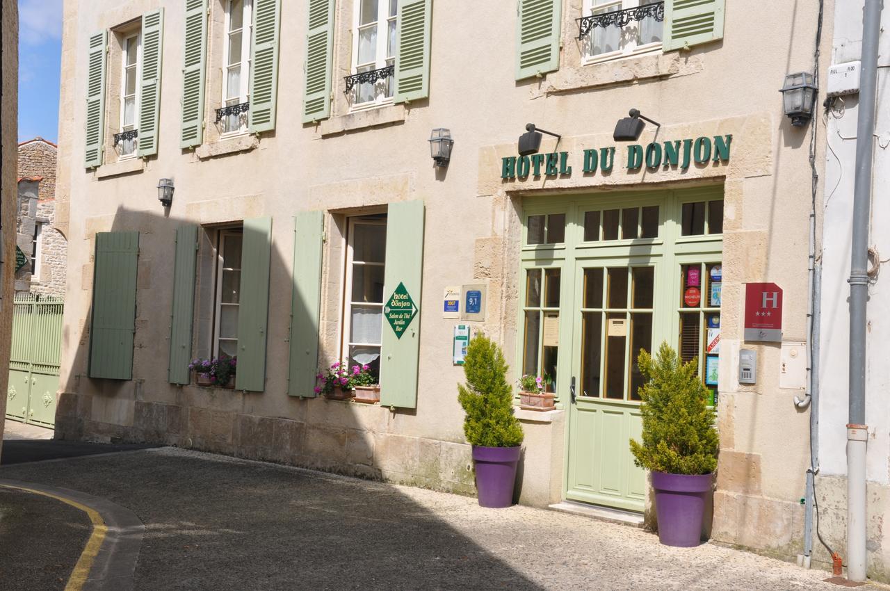 Hôtel du Donjon Aulnay (Charente-Maritime) Exterior foto