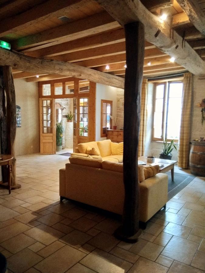 Hôtel du Donjon Aulnay (Charente-Maritime) Exterior foto